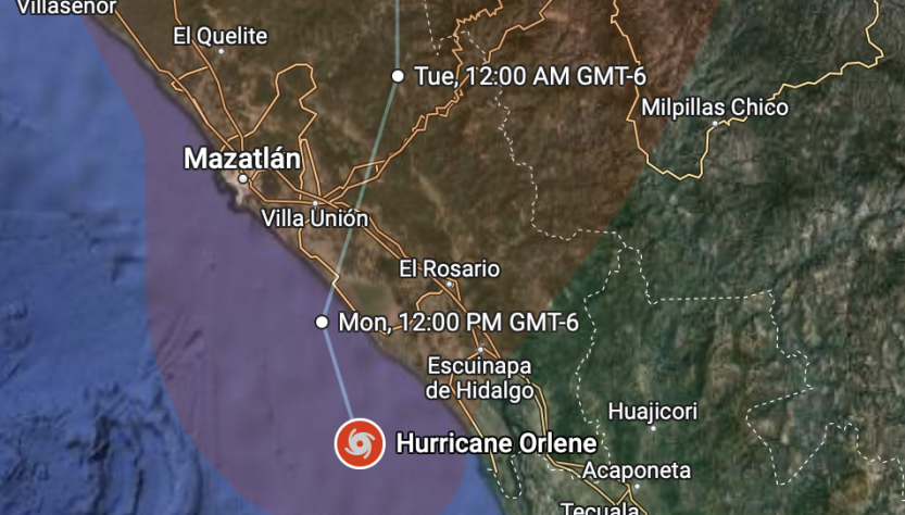 Huracán Orlene se fortalece frente a la costa del Pacífico de México