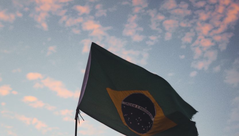 Elecciones en Brasil: camioneros partidarios de Bolsonaro cortan carreteras en 26 estados del país para protestar por la derrota del mandatario