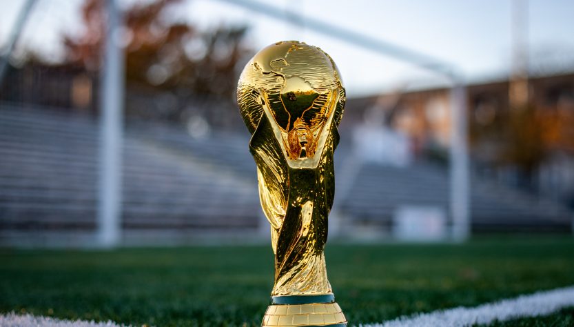 La FIFA consigue con amenazas que los capitanes no lleven el brazalete arcoíris en Qatar