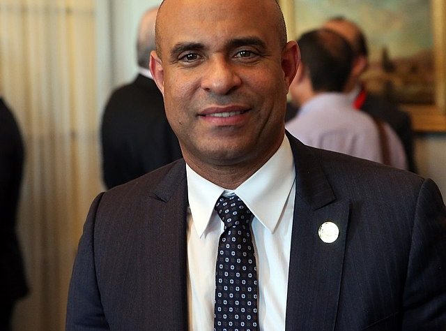 Exprimer ministro haitiano demanda a Canadá por sanciones sin pruebas