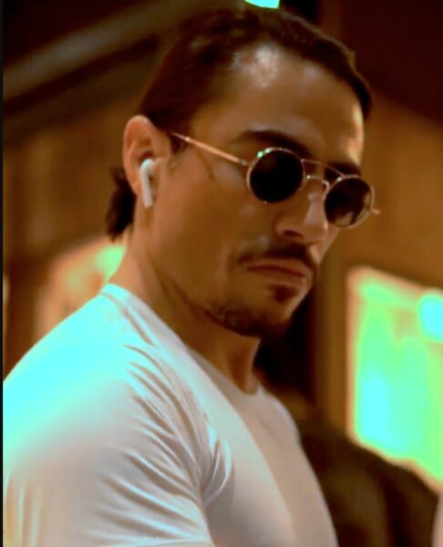 Salt Bae genera polémica en redes por su aparición en la final de Qatar 2022