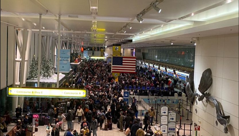 Aerolíneas en EU cancelan vuelos a unos días de año nuevo