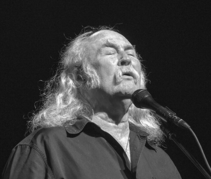 Muere David Crosby, miembro de Crosby, Stills, Nash & Young