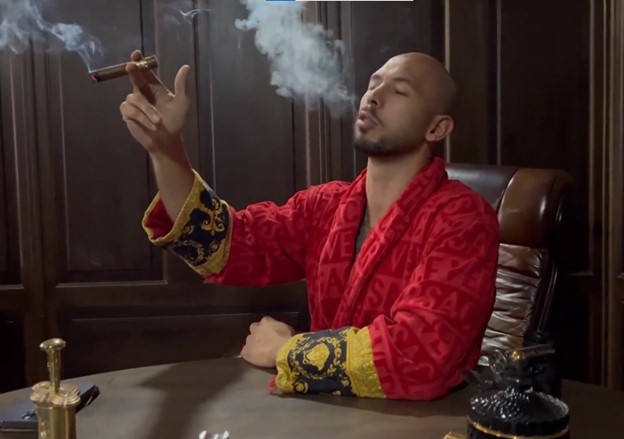 Arrestan a Andrew Tate, el polémico influencer