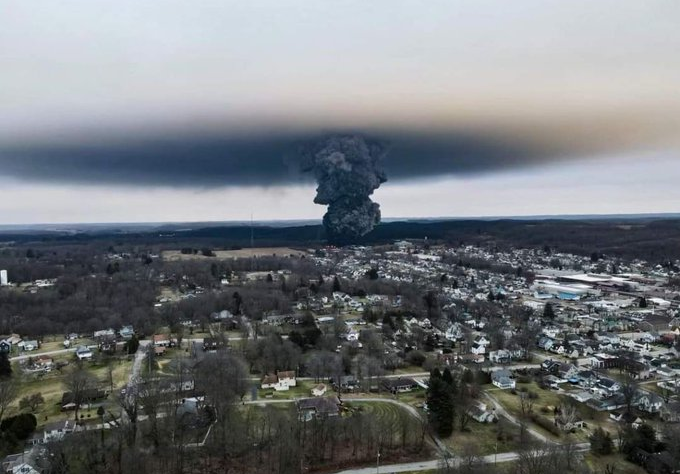 Descarrila tren en Ohio ocasionando nuevo «Chernóbil»