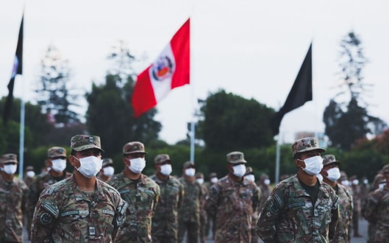 Un militar muerto y cinco más desaparecidos en Perú