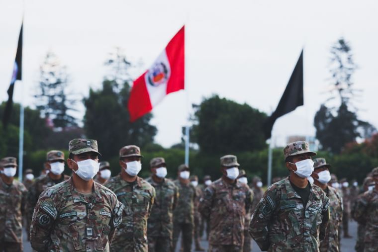 Un militar muerto y cinco más desaparecidos en Perú