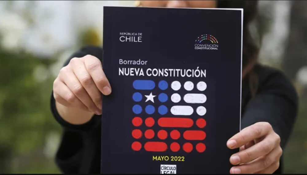 Chile inicia una nueva cruzada para cambiar su Constitución luego de la victoria del Rechazo