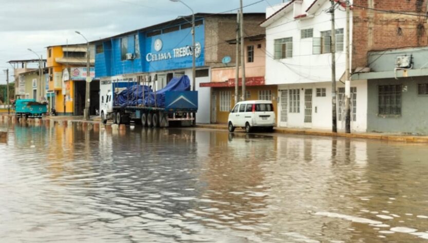 Fuertes lluvias en Perú impulsan los precios de alimentos, productos y servicios