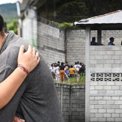 Decenas de reclusas fallecidas en cárcel de Honduras por enfrentamiento entre bandas