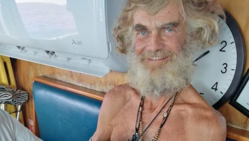 Tim Shaddock y su perrita son rescatados luego de 3 meses de naufragio