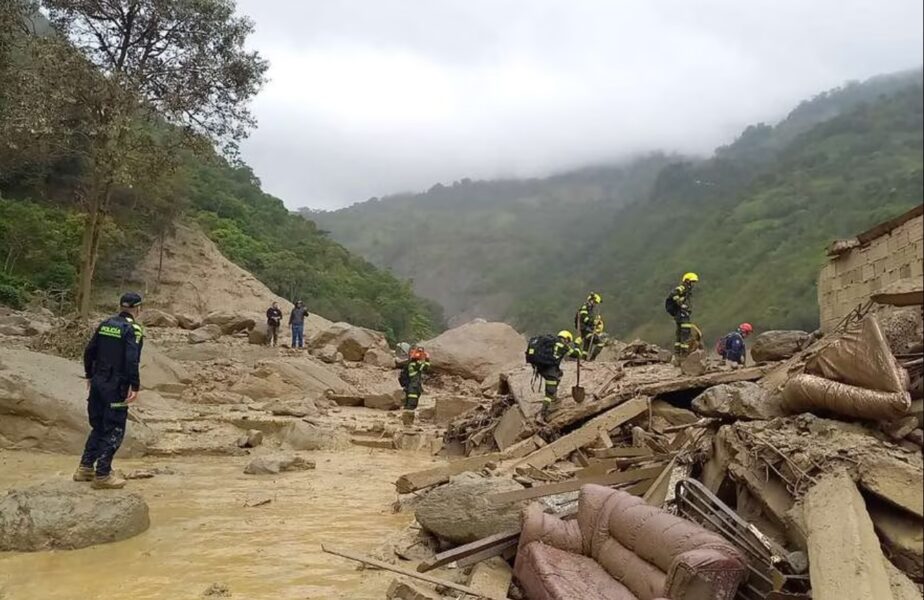 Avalancha en Cudinamarca, Colombia deja varios muertos y desaparecidos