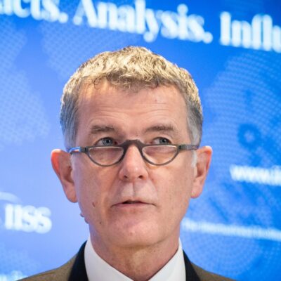 Richard Moore, jefe de la inteligencia británica acusa a China de ser cómplice de invasión a Ucrania