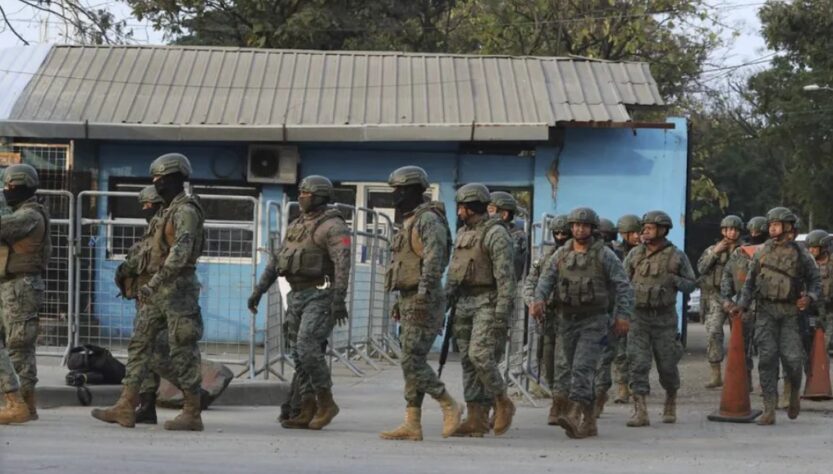 Lasso decreta estado de excepción en Ecuador por revueltas en cárceles