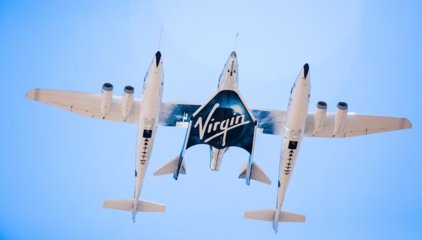 Virgin Galactic realiza primer viaje al espacio tripulado