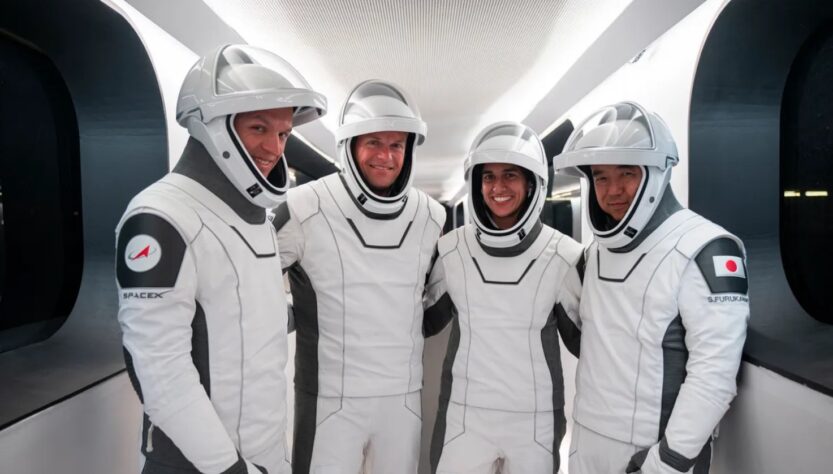 Misión Crew-7 de SpaceX llega a su destino en estación espacial