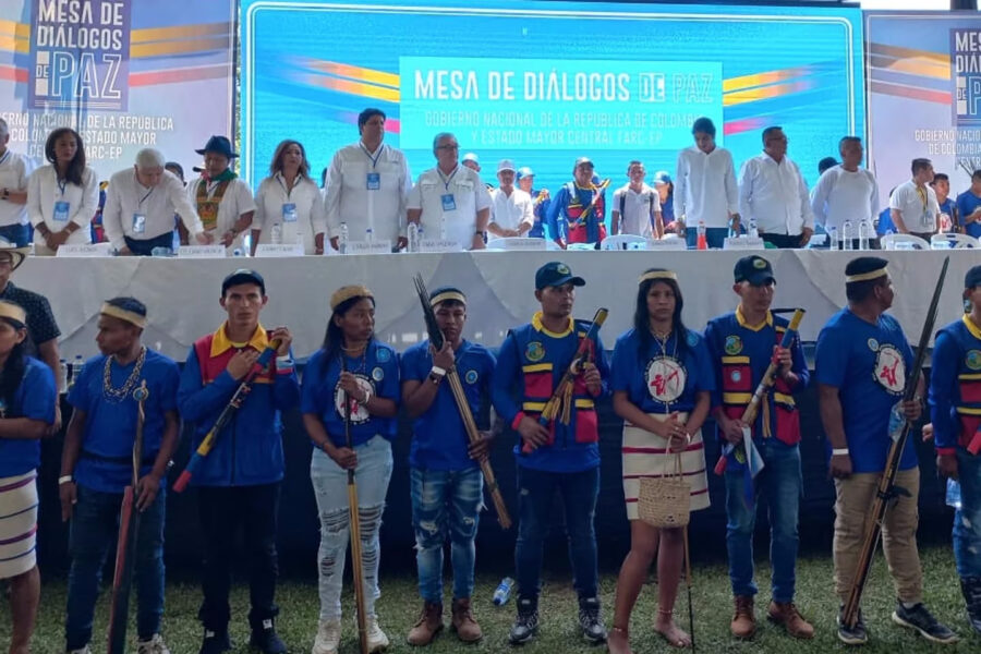 Gobierno de Colombia y una facción disidente de las FARC anuncian cese al fuego