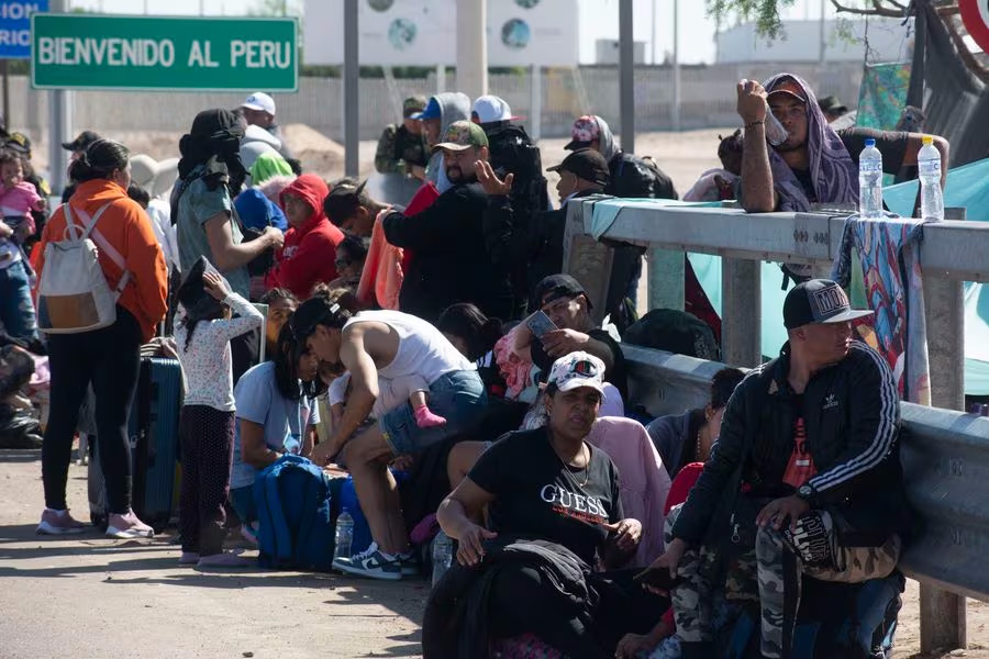 Perú aprueba un decreto para agilizar la expulsión de migrantes irregulares