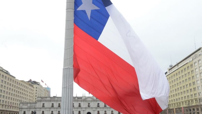 La mayoría de los chilenos está a favor de nuevos proyectos de inversión que generen más empleos