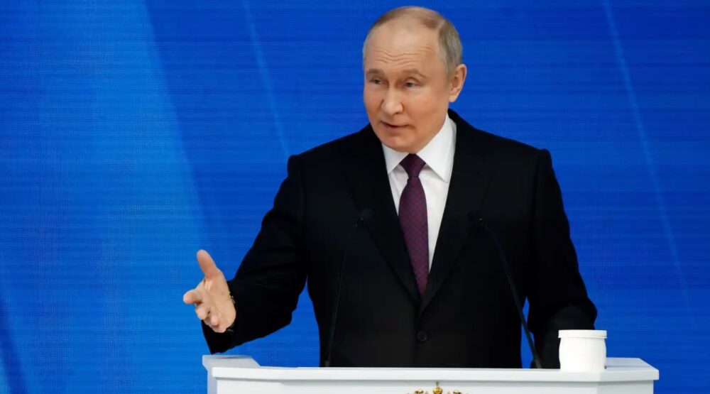 Putin amenaza con armas nucleares si la OTAN interviene en Ucrania