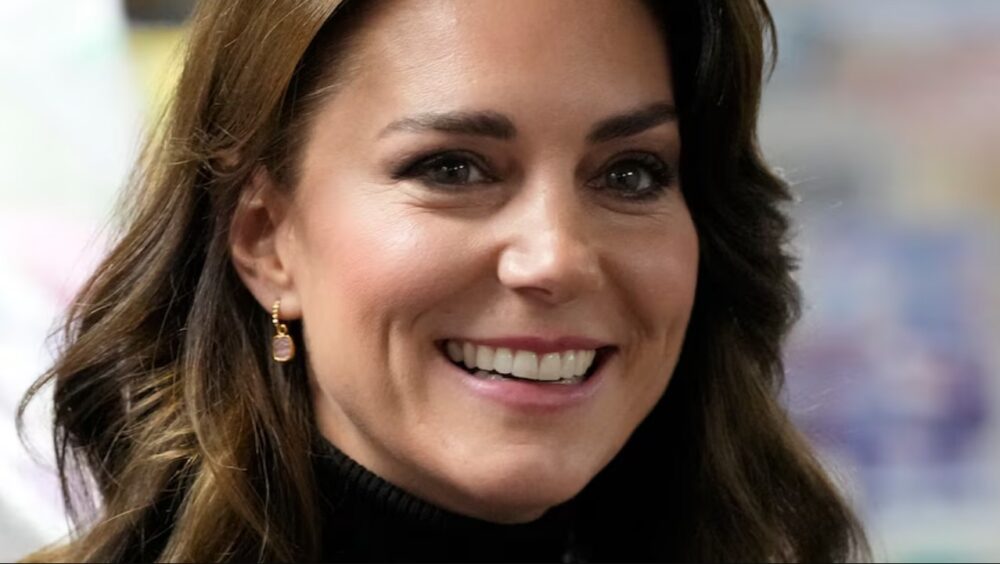 Acusan a persona de intentar acceder a historial médico de Kate Middleton