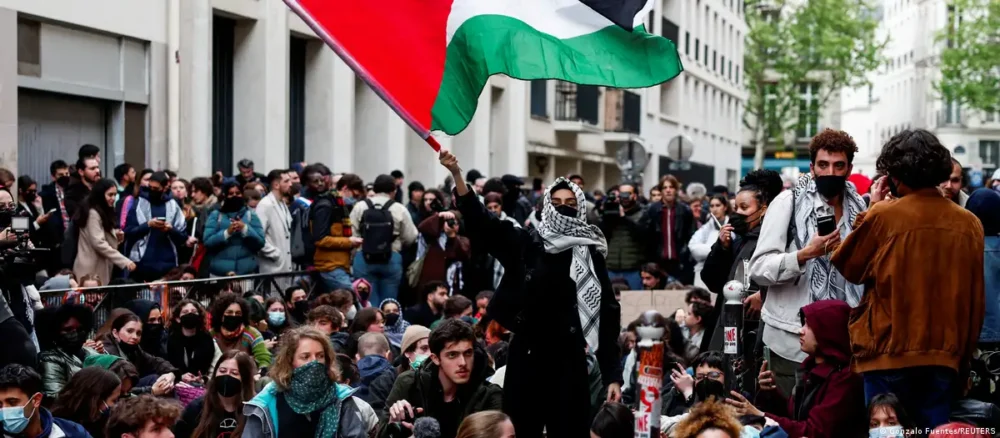 Desalojan a manifestantes Propalestina en universidad de París