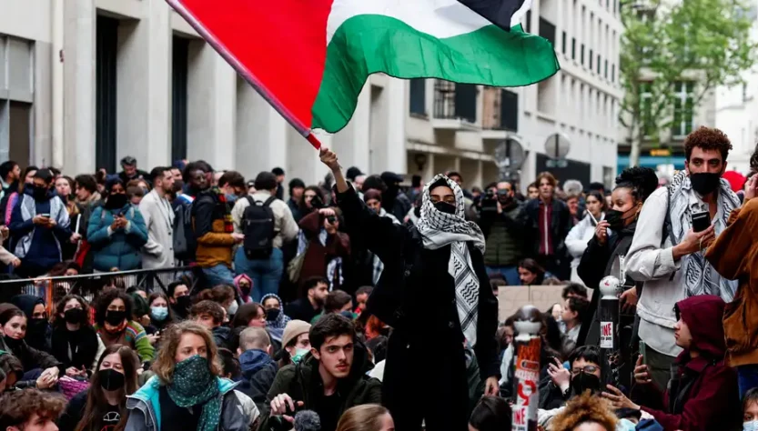 Desalojan a manifestantes Propalestina en universidad de París
