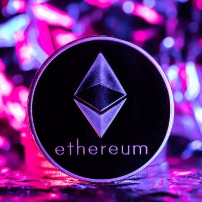 Dos hermanos roban 25 millones en criptomonedas en Estados Unidos