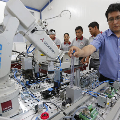 Ranking de las profesiones con mayor demanda en el mercado laboral peruano