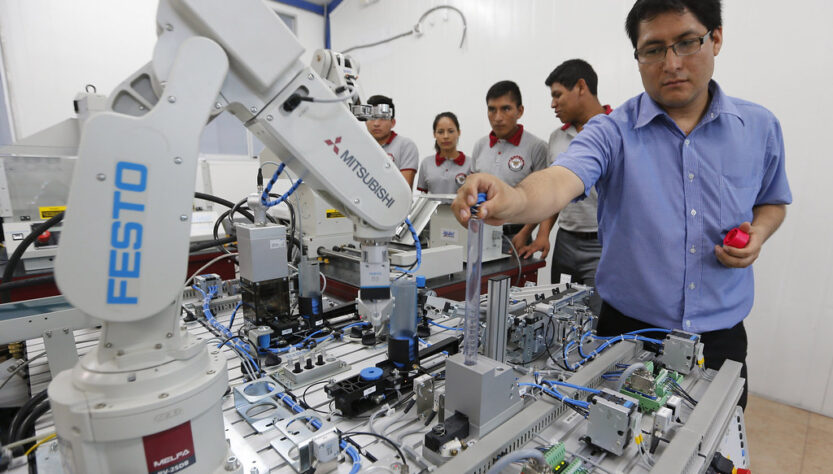 Ranking de las profesiones con mayor demanda en el mercado laboral peruano