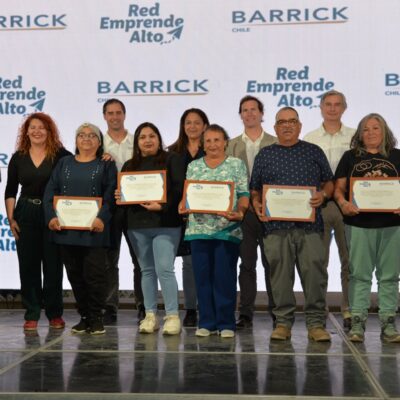 En Alto Del Carmen se realizó un evento para emprendedores con más de 800 asistentes