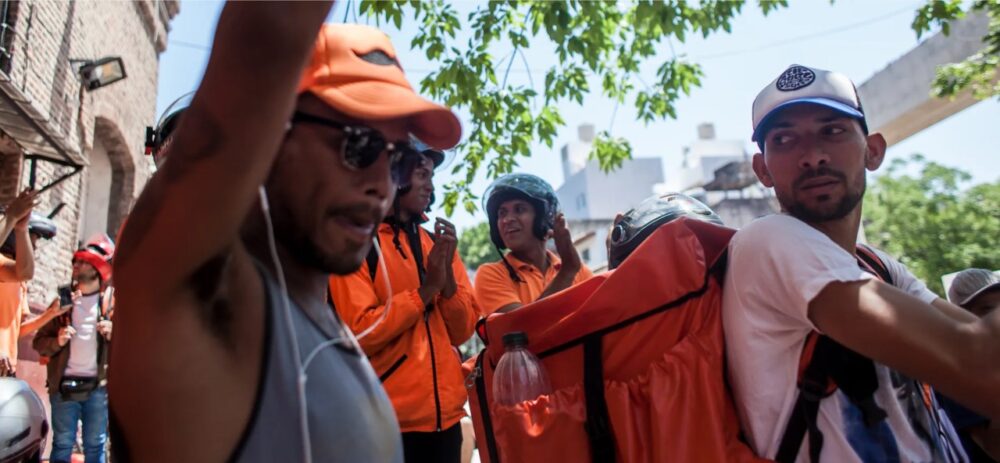 Repartidores de plataformas digitales en México: ¿Por qué no se sienten representados por los sindicatos?