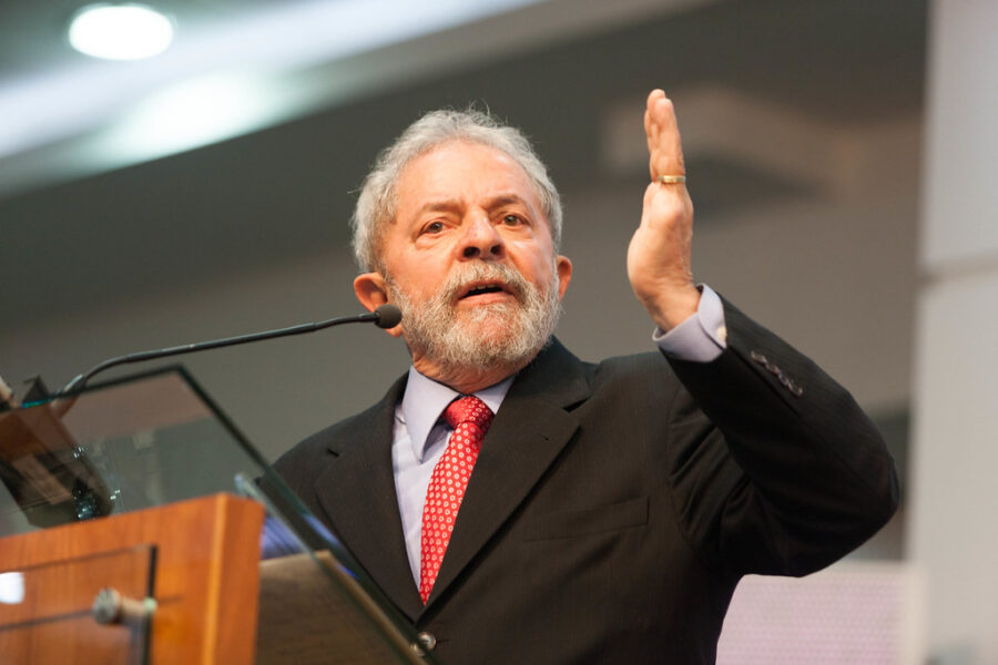 El Presidente de Brasil, Lula da Silva, supera exitosamente un procedimiento médico tras una hemorragia cerebral