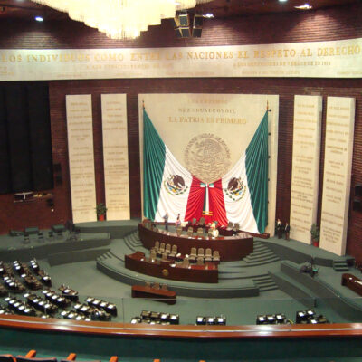 Cámara de Diputados de México avala reforma para reconocer derechos laborales de trabajadores digitales