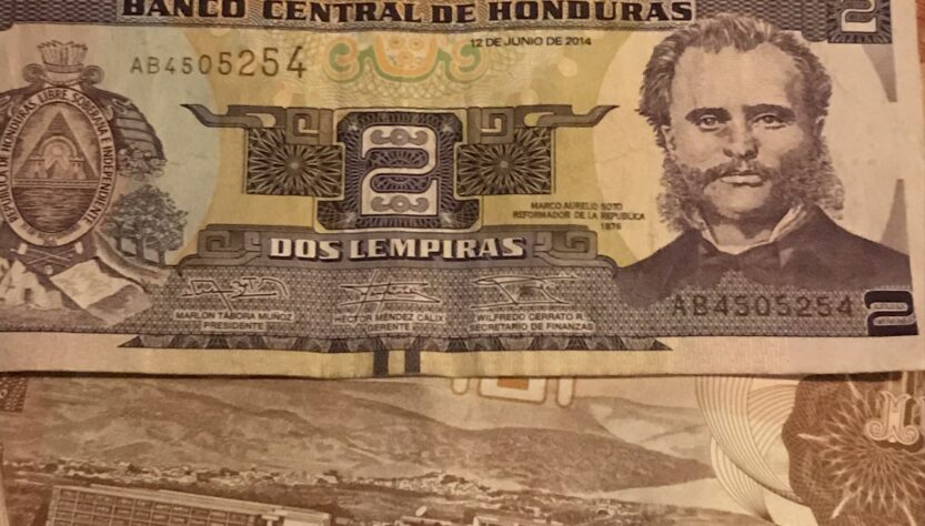 Aumento del salario mínimo 2025 en Honduras: ¿Cuánto será y cuándo aplicará?