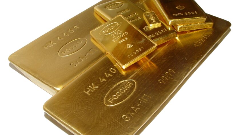 Perú recupera dos barras de oro valoradas en más de 1,7 millones de dólares relacionadas con minería ilegal