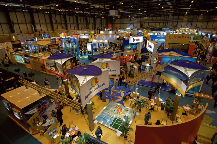 Chile presenta su variada oferta turística en Fitur, enfocada en viajeros internacionales y la promoción de su diversidad