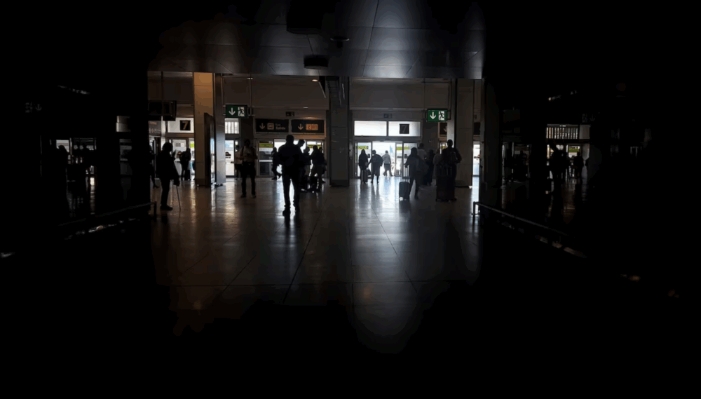 España y Portugal restablecen el suministro eléctrico tras el mayor apagón de su historia