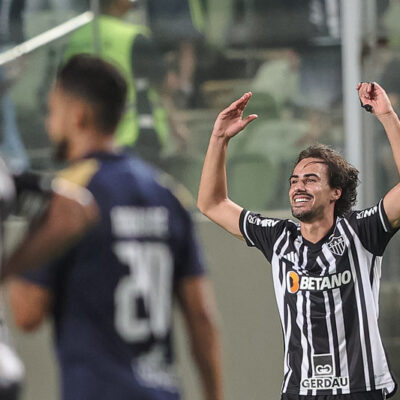 Sport Boys y Alianza Lima se enfrentan en duelo clave esta noche