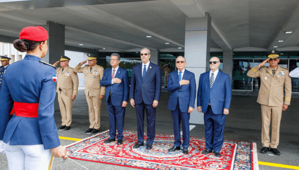 Histórica reunión entre Abinader y expresidentes marca un hito en la política dominicana