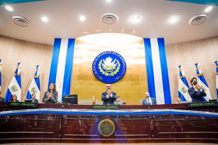 Ley de Agentes Extranjeros es aprobada por el Congreso salvadoreño