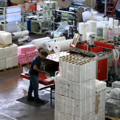 Consejo Industrial de El Salvador anuncia plan de crecimiento con 40,000 nuevos empleos.