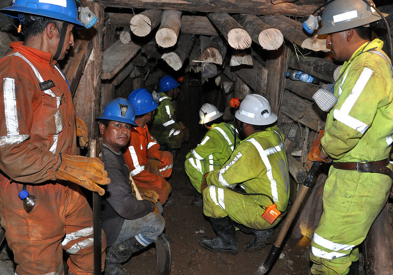 Perú: Masacre de mineros desata protesta y paro indefinido en provincia de La Libertad