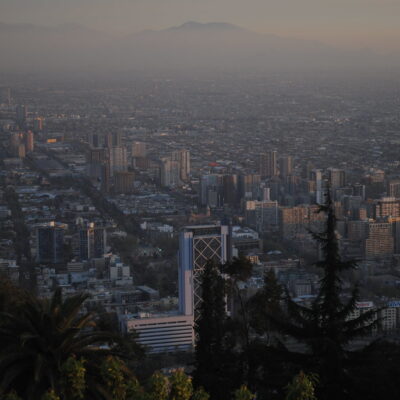 Chile: Alta contaminación golpea Santiago zonas críticas se extienden por toda la ciudad
