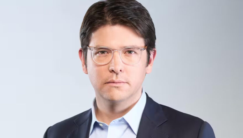 Colombia: Alfredo Saade, jefe de gabinete de Petro, criticado por difundir información falsa sobre Miguel Uribe