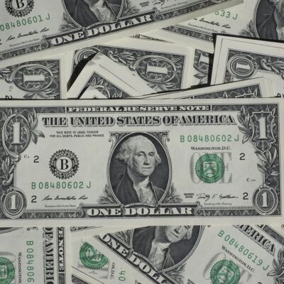 Elecciones, ajuste y dólar: Argentina enfrenta una encrucijada financiera y política