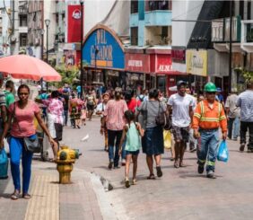 La Tormenta Perfecta: el dilema del empleo en Panamá ante la caída del consumo