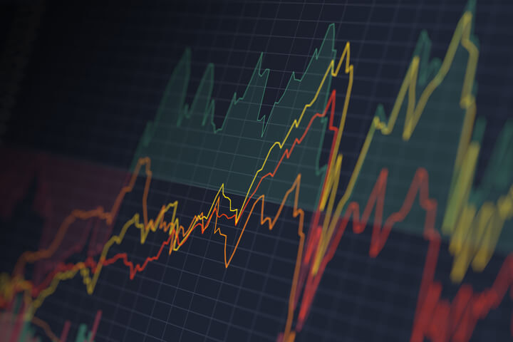 Chile registra crecimiento del 1,2% en noviembre: el comercio impulsa la actividad frente a una industria debilitada
