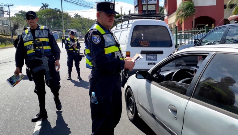 Retenes que castigan al ciudadano: el control vial que se volvió ineficiente e injusto