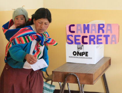Perú en tensión: elecciones bajo sospecha y disputa por la segunda vuelta